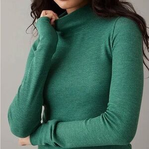 Green Turtleneck Waffle Knit Mockneck Top - Women